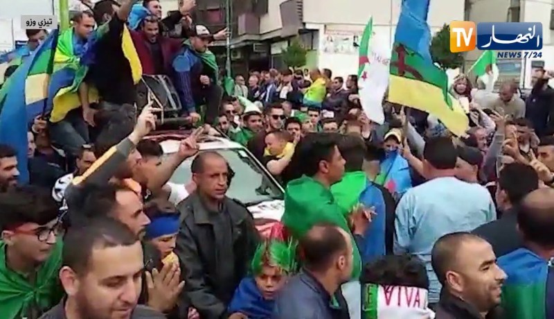 مسيرات سلمية تطالب برحيل بقايا رموز النظام عبر ولايات الوطن