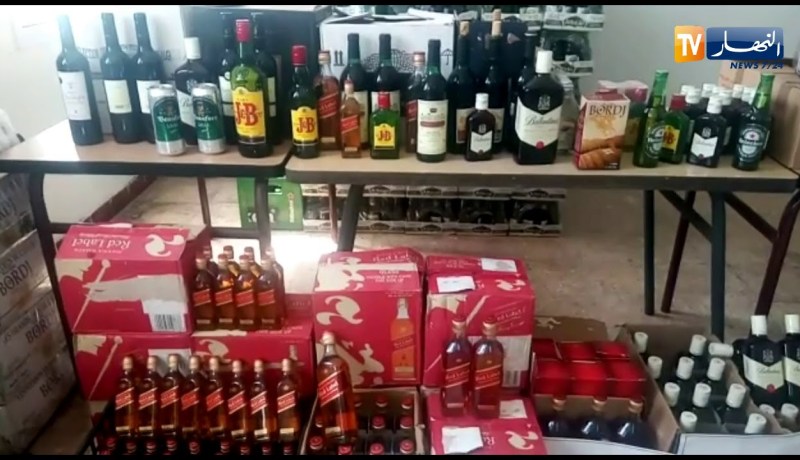 جيجل: حجز أزيد من 17 ألف قارورة خمر مختلفة الأنواع ومبلغ مالي معتبر