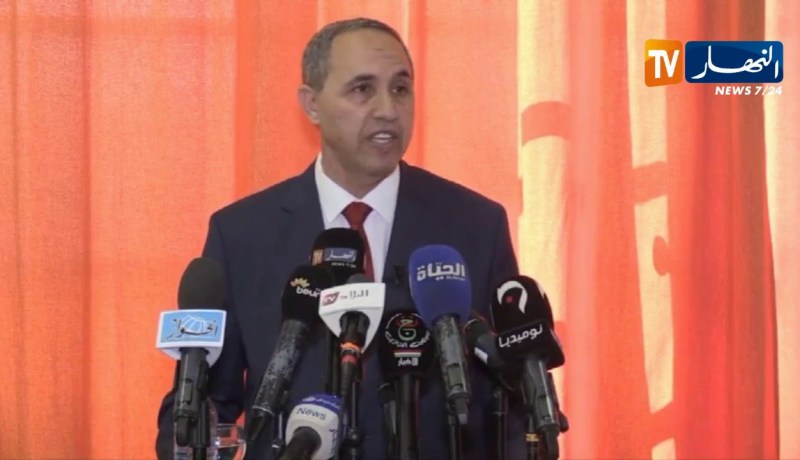 عز الدين ميهوبي :” الإنتخابات هو تطبيق للمادة 7 و 8 من الدستور”