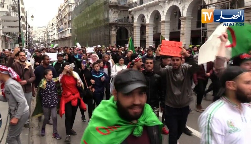 تأطير وتنظيم الحراك الشعبي السلمي.. العلامة الكاملة لرجال الخفاء