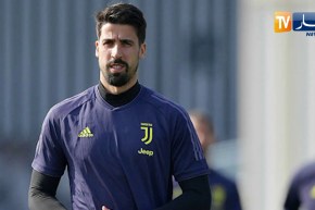 نادي جوفنتوس يبعد سامي خضيرة عن الفريق بسبب مشاكل في القلب