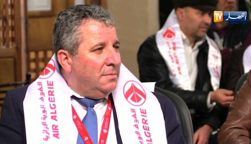 شركة الخطوط الجوية الجزائرية تحيي اليوم الوطني للشهيد