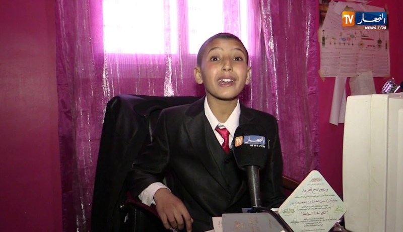 خنشلة/ التلميد “قبس شمس المعارف” يوجه رسالة إمتنان للقضاة الداعمون للحراك الشعبي