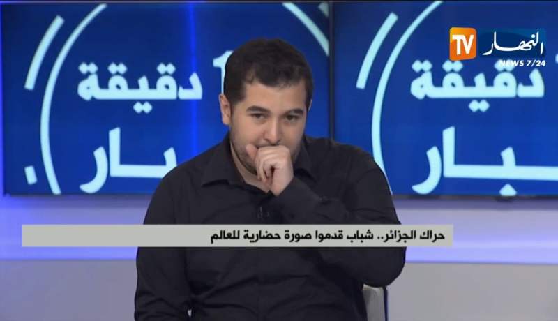 حراك الجزائر.. شباب قدموا صورة حضارية للعالم