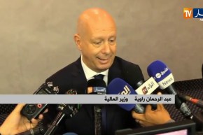 عبد الرحمان راوية: “60 مليار دولار قيمة إحتياطي الصرف حاليا”