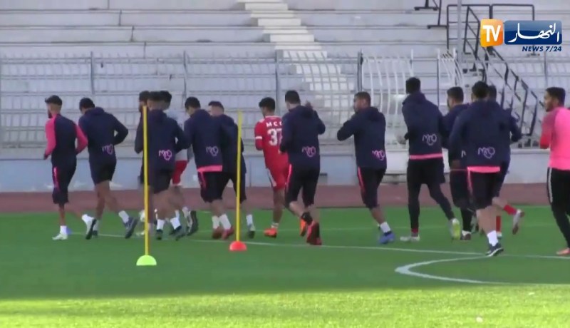 تسوية رزنامة البطولة المحترفة الأولى.. قمة واعدة بين الحمراوة والساورة