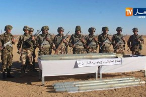 دفاع: كشف مخبأ للأسلحة والذخيرة بتمنراست