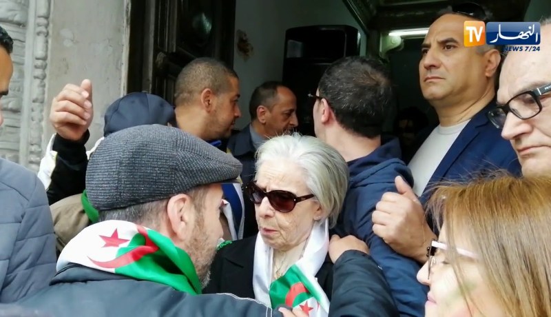 حراك شعبي: ركن الخطباء ..منبر من لامنبر له