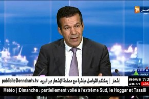 وزير التجارة : ” الحكومة ستتخلّى عن نظام رخص الإستيراد وستعوّضه بآلية الرّسوم الجمركية !! “