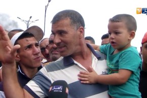 سكيكدة/ سكان قرية “بومعيزة” ببن عزوز يغلقون الطريق الوطني رقم 44 لغياب التنمية