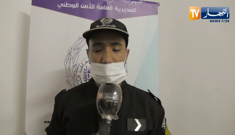 النعامة:  أفراد الشرطة يقدمون تهاني عيد الأضحى المبارك