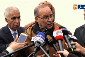 بوعزقي: “الفلاحين ما رماوش منتوجهم…وهذا دليل على وفرة الإنتاج في السوق”