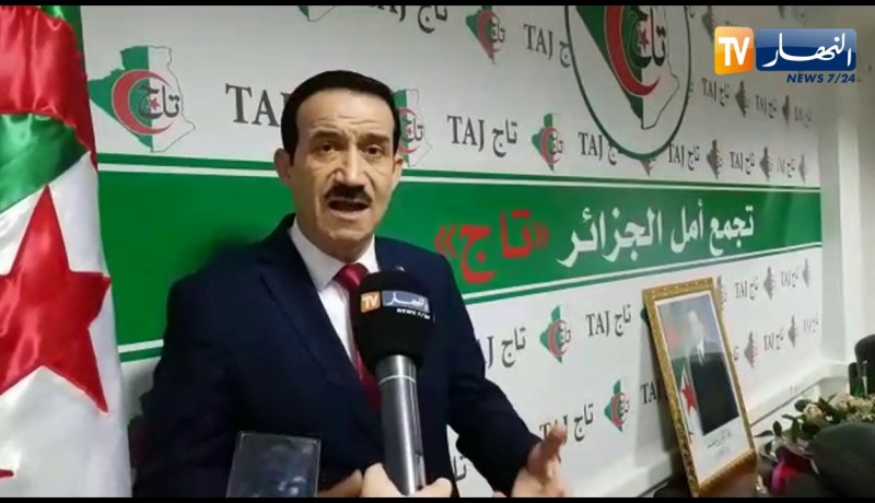 كريم طابو.. الشعب بصوت واحد سلمية حضارية تحت علم جزائري واحد مغطى بدم الشهداء