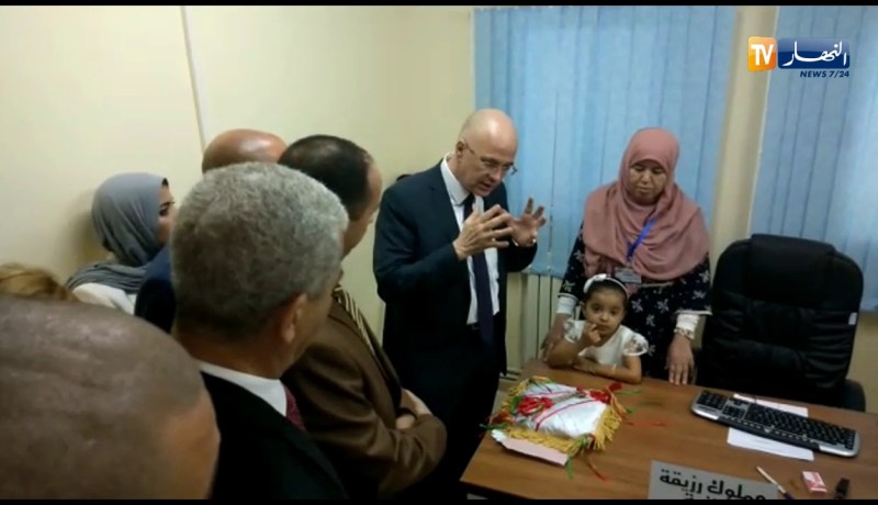 وزير العمل بسكيكدة: “عندنا مشكل في الموارد البشرية..ويجب إتباع إستراتيجية المرافقة”