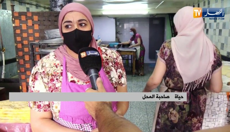 نساء تحترفن فن طبخ الأكلات التقليدية .. مصدر رزق بنكهة الأجداد