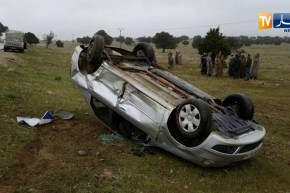 سعيدة: وفاة شخص وإصابة 3 أشخاص في حادث إصطدام سيارتين بشاحنة بالحساسنة