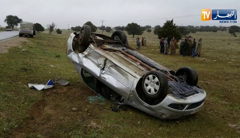سعيدة: وفاة شخص وإصابة 3 أشخاص في حادث إصطدام سيارتين بشاحنة بالحساسنة