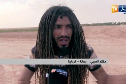 غرداية: الرحالة العربي مختار.. 17 سنة لم يحلق شعره و زار 48 ولاية بدراجته النارية