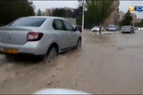 فيضانات في باتنة بسبب تهاطل كميات كبيرة من الأمطار