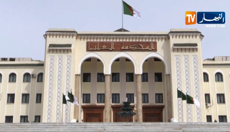 النيابة العامة تحيل ملفات التحقيق ل 12 مسؤولا  حكوميا سابقا على المحكمة العليا