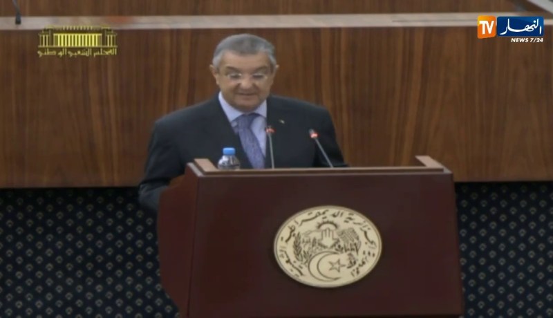 وزير المالية ..” هذا هو سبب عجز الخزينة العمومية”