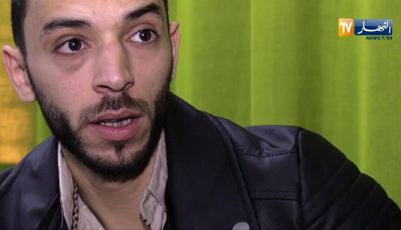 فن/ الشاب زموري…هكذا يتمسك الفنان بأصالة الفن والكلمات النقية