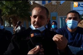 الجيش الأبيض بمستشفى قادري محمد بالنعامة والمرضى يطالبون برحيل المدير لتدني الأوضاع