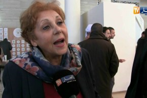 سياحة: هوس الهواتف النقالة.. الحدث الأبرز في توصيات الجلسات الوطنية !