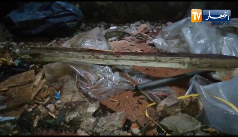 سقوط أسقف عمارة بـ 3 شارع عمّار قامة “روتشار” سابقا في العاصمة