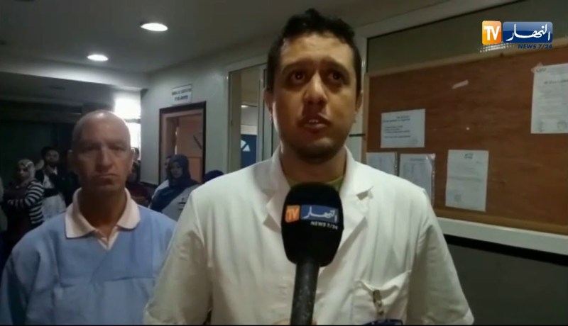 أطباء وممرضو مستشفى إبن رشد بعنابة يحتجون ويطالبون بتوفير الأمن
