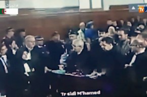 موسى عاشور: “أموال عامة هدرت لمصالح خاصة..هذه هي الأداة القانونية لإسترجاع أموال الشعب”