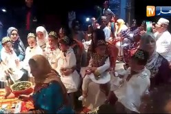 بجاية: شاهد غناء تقليدي في حفل ختان 120 طفل لجمعية الصومام – أقبو