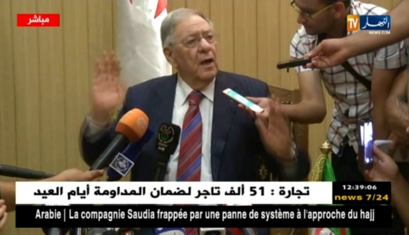 كلمة ولد عباس على هامش لقاء إنعقاد الجامعة الصيفية لإطارات جبهة البوليساريو