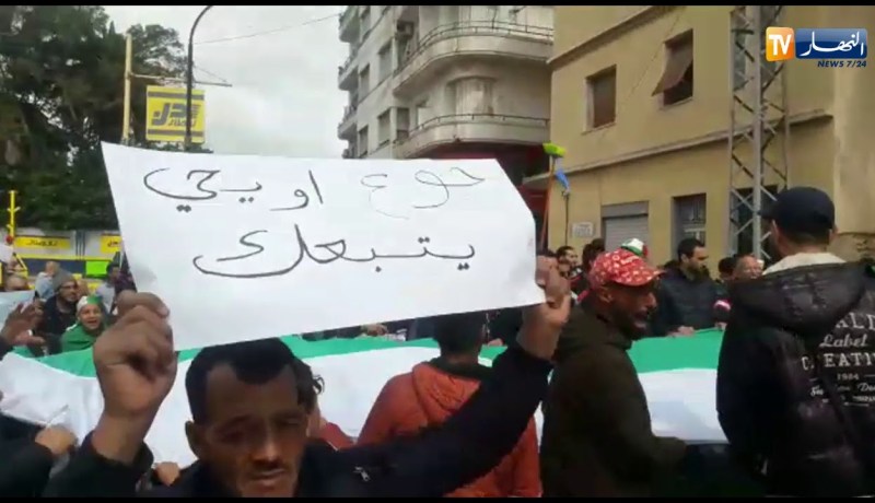 مستغانم: مسيرة سلمية رفضا لقرارات الرئيس بوتفليقة بالتمديد وتأجيل الإنتخابات