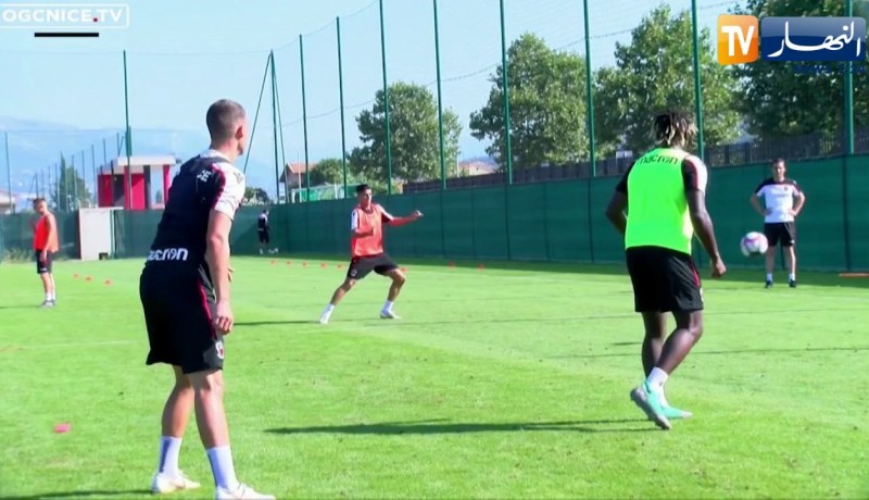 إدارة نادي نيس ترفض التفريط في يوسف عطال