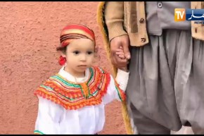 أطفال ونساء يشاركون في المسيرات السلمية بمعسكر