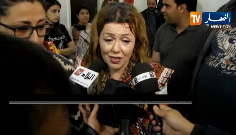 الفنانة القبائلية “ياسمينة” تعود لجمهورها بأغانيها الشهيرة