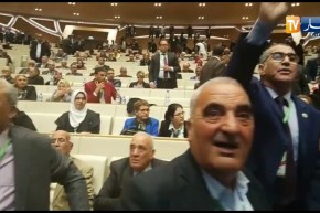 شاهد..تخلطت في اللجنة المركزية للأفلان خلال إنتخاب أمين عام جديد