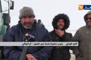 أم البواقي/ الدرك الوطني يتدخل لتسهيل حركة المرور جراء تساقط الثلوج