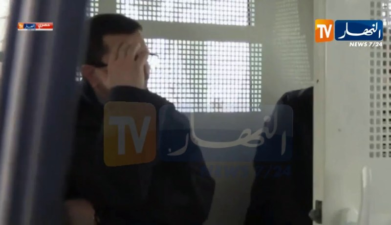 مشاهد حصرية وواضحة للإخوة “كونيناف” داخل سيارة الدّرك الوطني