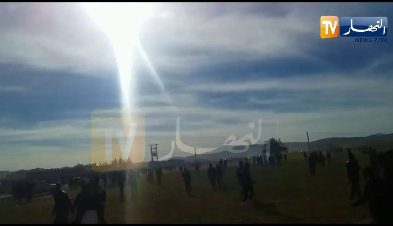 مواطنون يمنعون لجنة وزارية من معاينة البئر الذي سقط فيه الشاب عياش