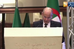 وزير الصناعة: يجب العمل على تقوية القطاع وعصرنته لإنعاش الإقتصاد الوطني