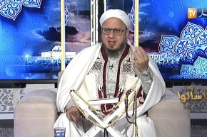 ؟فاسألوا : هل يجوز ذبح كبش واحد عقيقة للابن