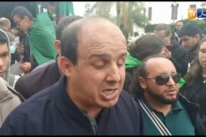 العاصمة: المكفوفين ينظمون للحراك الشعبي