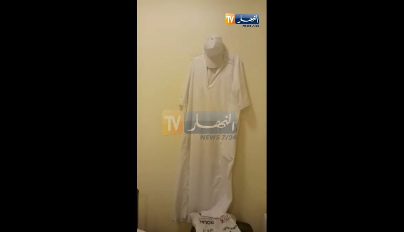 شاهد المعاناة والإهانة التي يتعرض لها الحجاج الجزائريين بأحد فنادق البقاع المقدسة