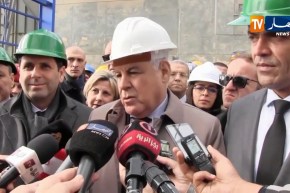 وهران: وزير الطاقة يدشن محطة الطاقة المتواجدة ببلدية سيدي الشحمي