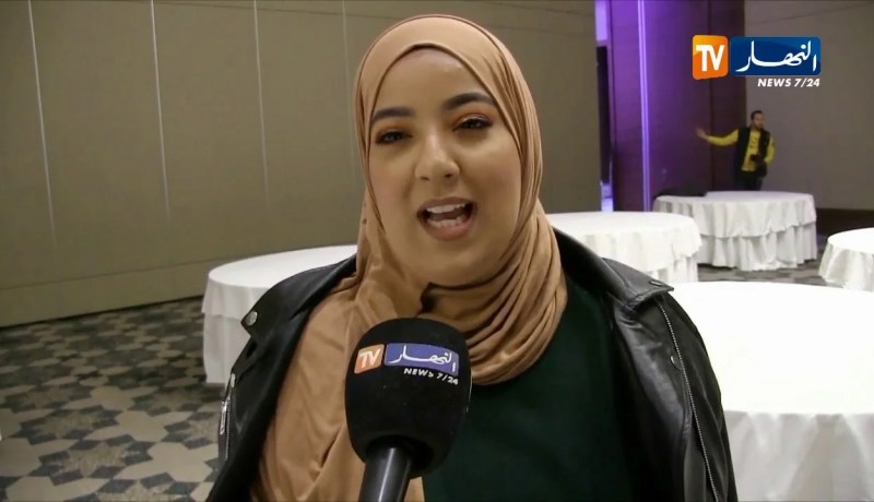 قسنطينة/ نساء ينافسن الرجال في عالم التدوين عبر مواقع التواصل الإجتماعي