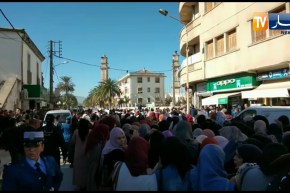 سكيكدة: طلبة المدرسة العليا يخرجون في مسيرة سلمية ضد ترشح بوتفليقة لعهدة جديدة