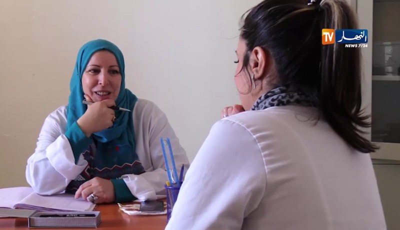 علاج الإدمان على الأنترنت.. تجربة رائدة تنتظر التعميم