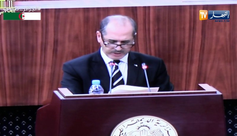 كورابة: “ستكون هناك عقوبات صارمة في حق كل من خرق القانون في مجال النقل”